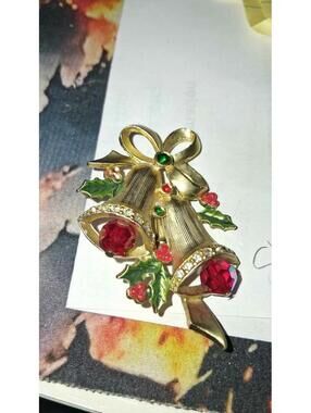 Vintage Christmas bells brooch with red lucite beads